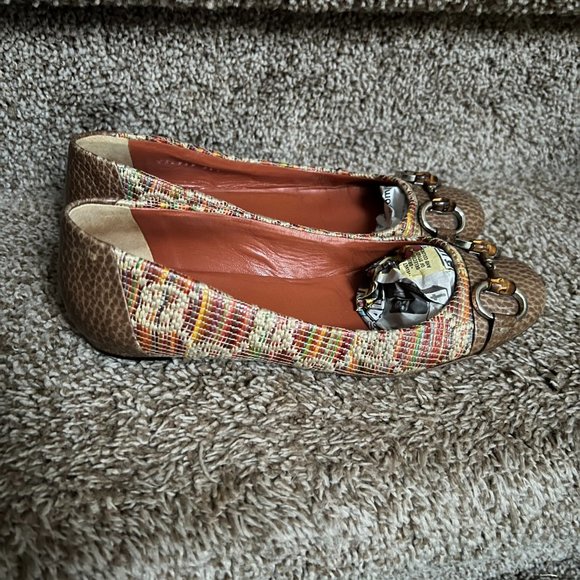 Gucci Women's Straw Raffia Style Woven Leather Trim Multicolor Flats. - Picture 8 of 15